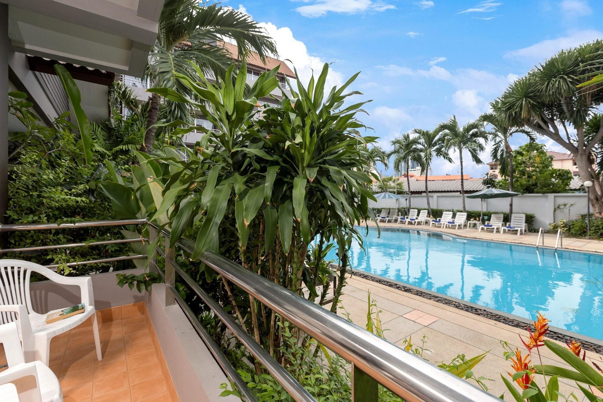 The Holiday Resort Pattaya Exteriör bild